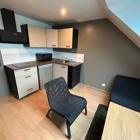 L 63 - - Circuit 24 Apartment Arnage