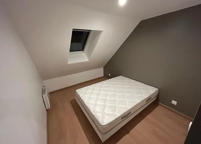 L 63 - - Circuit 24 Lägenhet